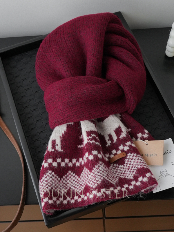 Шал от вълнен бленд с жакардов модел Fair Isle, плетен по warp техника, зимен топъл аксесоар