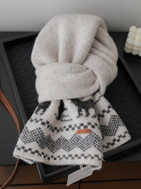 Шал от вълнен бленд с жакардов модел Fair Isle, плетен по warp техника, зимен топъл аксесоар