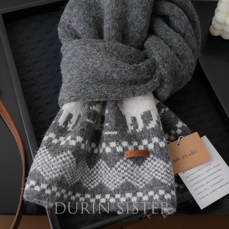 Шал от вълнен бленд с жакардов модел Fair Isle, плетен по warp техника, зимен топъл аксесоар