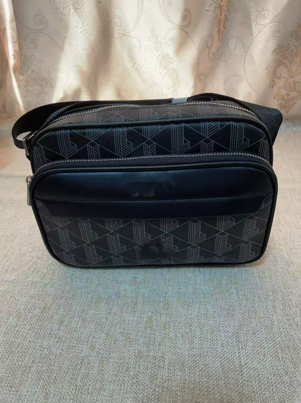 Muška crossbody torba – gradski jednostavan dizajn, PU materijal, vodootporna, lagana, karirani uzorak