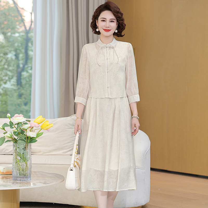 Két ruhából álló virágos ruhaszett, poliészter 95%+, középméretű hossz, városi stílus, tavasz 2025