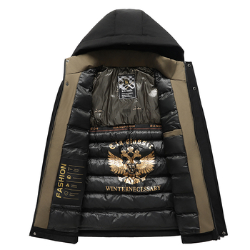 Üzleti férfiaknak készült pamut-töltéses parka kabát, kapucnis, egyszerű gombos záródás, laza szabás, téli 2024.