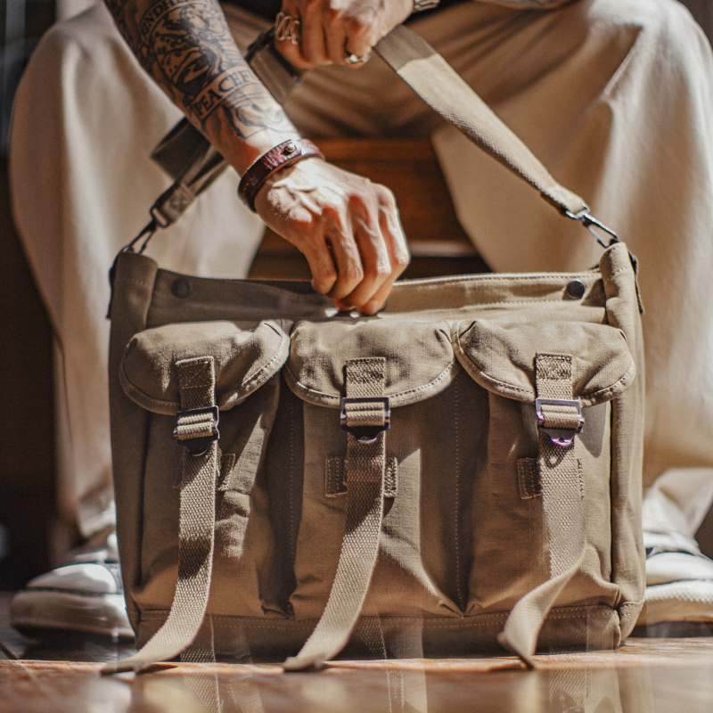 Madden muška crossbody torba – casual stil, pamuk materijal, prozračna, podstava od pamuka, svakodnevna upotreba