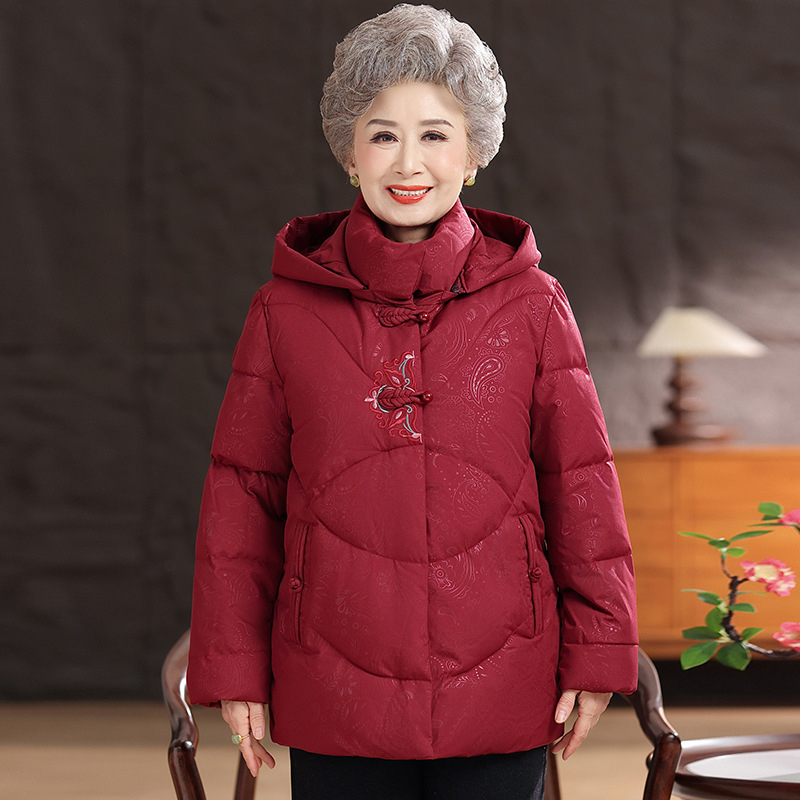 Paltonă damă cu glugă, căptușit cu puf imitatie mătase (Țesătura principală: poliester 30-50%; Umplutură: bumbac imitatie mătase)