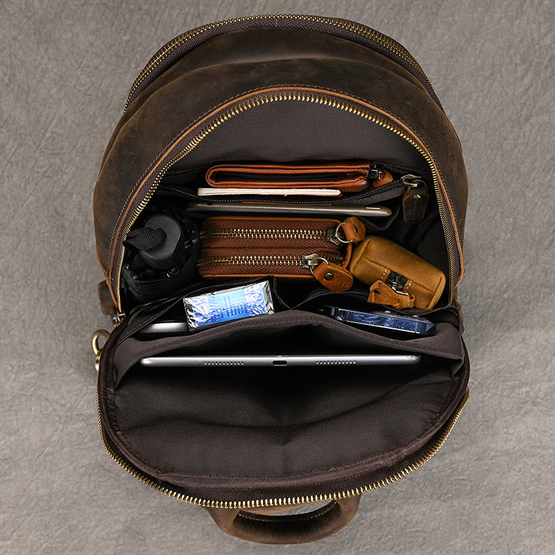 Muška torbica za prsa od prave kože, velika kapaciteta, crossbody stil (Materijal: prava koža; Prvi sloj teleće kože; Otporna na habanje; Podstava: poliester-pamuk; Model: 9452)