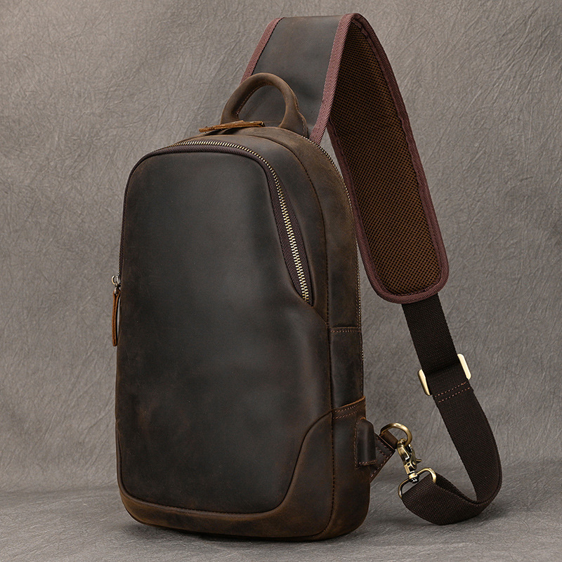 Muška torbica za prsa od prave kože, velika kapaciteta, crossbody stil (Materijal: prava koža; Prvi sloj teleće kože; Otporna na habanje; Podstava: poliester-pamuk; Model: 9452)