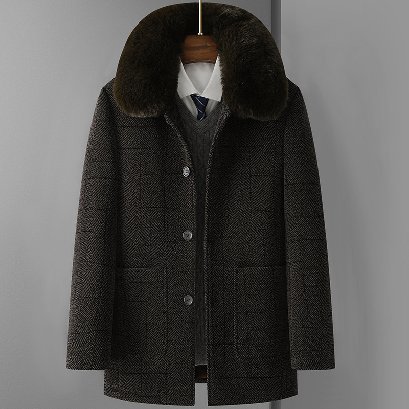 Pánsky kabát s hrubšou fleecovou výplňou, stredná dĺžka, kožušinový golier, s kapucňou