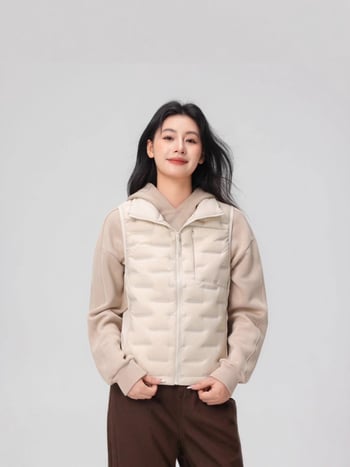 Γυναικείο γιλέκο με πούπουλα, στάντ γιακά, νάιλον ύφασμα, πλήρωση από λευκό πούπουλο πάπιας 86-90%, φερμουάρ, χαλαρή γραμμή