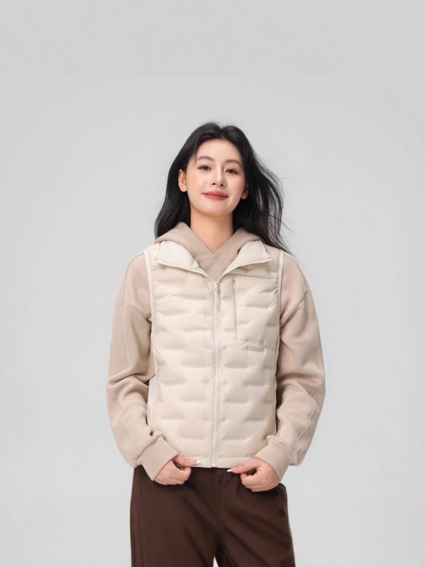 Γυναικείο γιλέκο με πούπουλα, στάντ γιακά, νάιλον ύφασμα, πλήρωση από λευκό πούπουλο πάπιας 86-90%, φερμουάρ, χαλαρή γραμμή