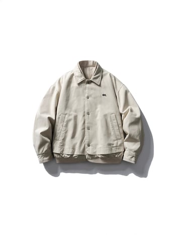 Μπουφάν με επένδυση από πολυεστέρα και ψεύτικος σχεδιασμός δύο μερών, κέντημα με γράμματα, χωρίς κουκούλα, φαρδιά γραμμή, κλείσιμο με κουμπιά, χειμώνας 2025