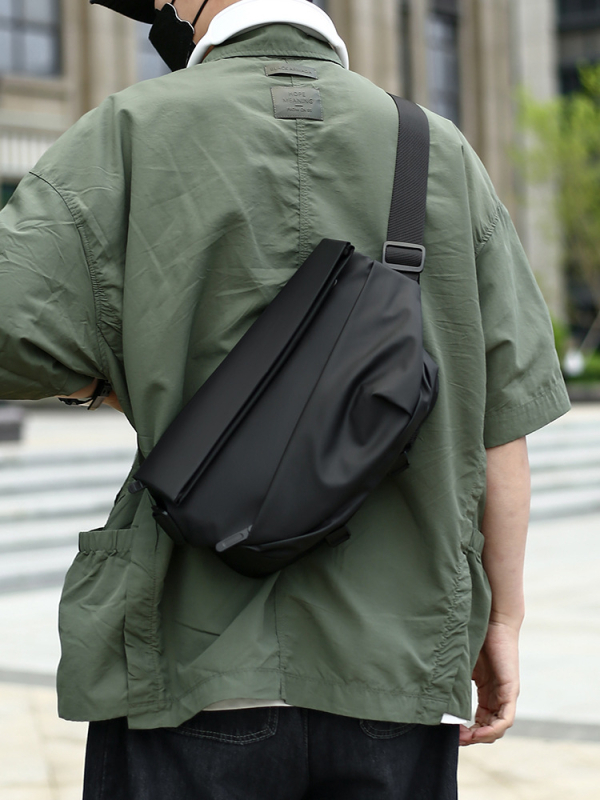Muška crossbody torba – PU materijal, street fashion stil, podstava od poliester, smanjenje opterećenja