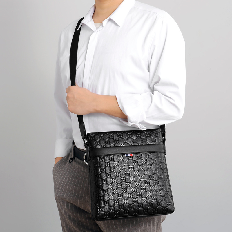 Muška kožna crossbody torba, model BND909, koža prvog sloja, otporna na habanje, poliester podstava