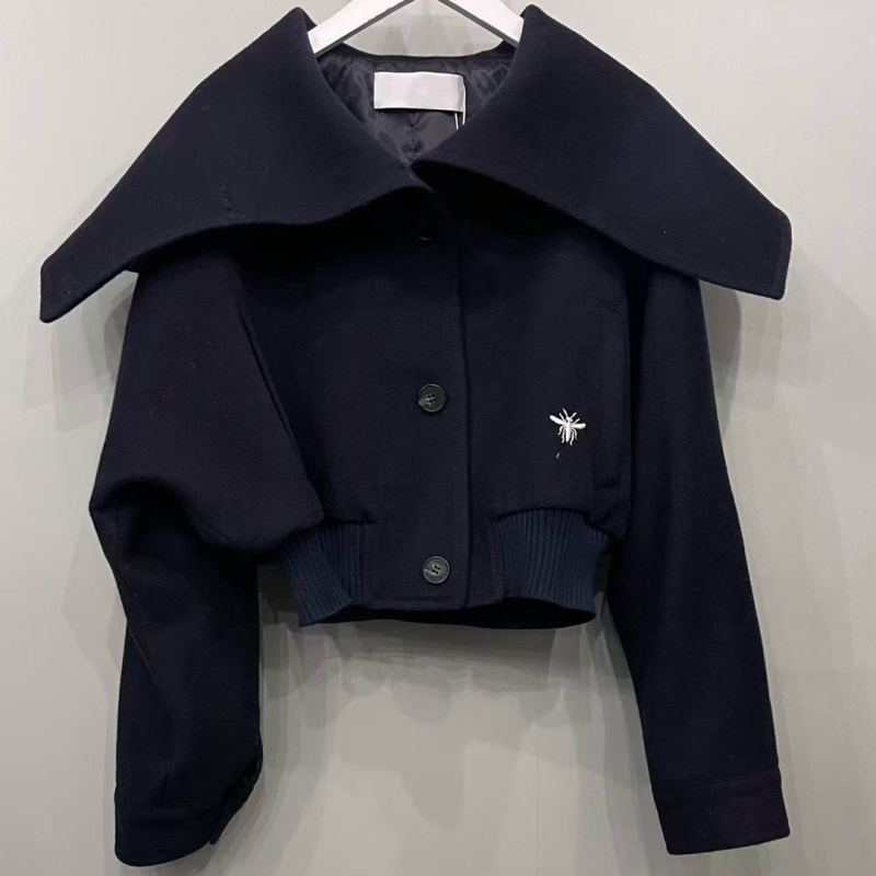 Jachetă scurtă cu imprimeu, croială lejeră, guler rever, amestec cașmir-lână 90-95%