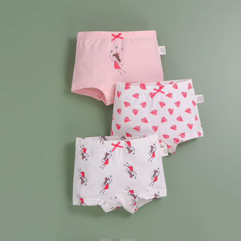 Dječje bokserice za djevojčice od pamuka, 95% pamuk, 3-komplet u pakiranju, za uzrast 3–8 godina, Sigurnosna kategorija A