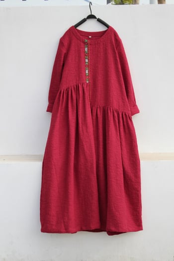 Duga haljina od džakard pamuk-lin materijala, lan 51–70%, Guofeng retro stil, labav struk