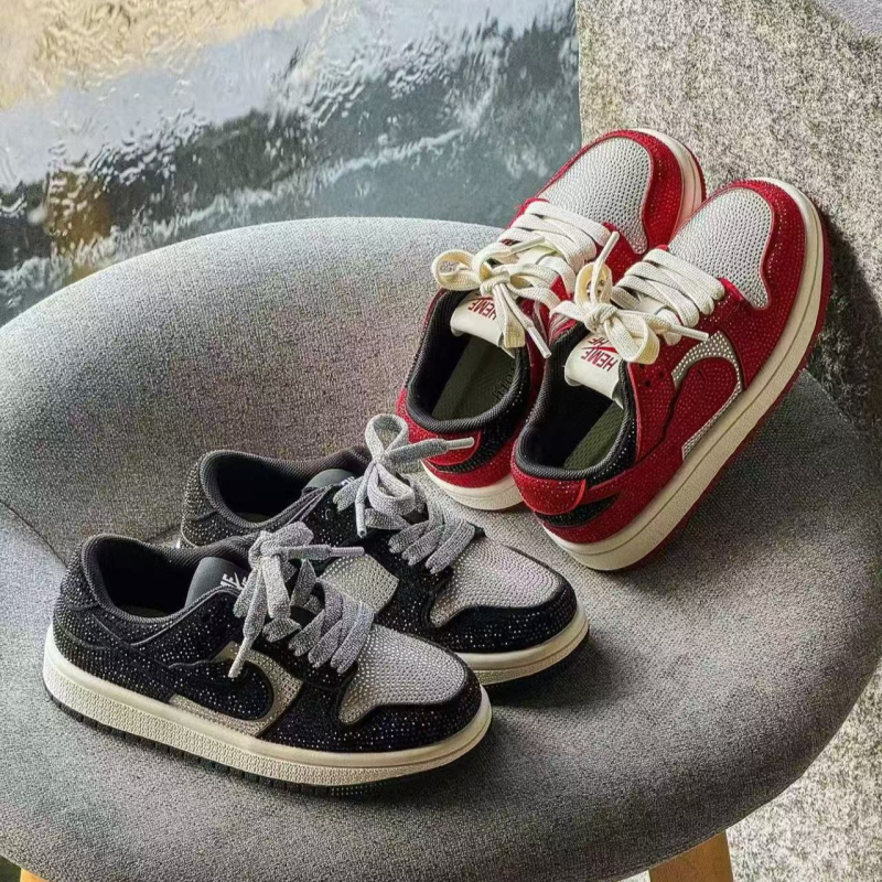 Dječje tenisice za trčanje - Unisex, Gornji materijal: Super Fiber, Potplat: Guma, Protuklizne i otporne na habanje, Kopča na čičak (Velcro), Debela potplat, Za djecu od 4-12 godina