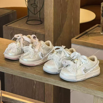 Adidași casual pentru copii cu Velcro, funda cu perle, talpă groasă din cauciuc, antiderapant, primăvară 2026