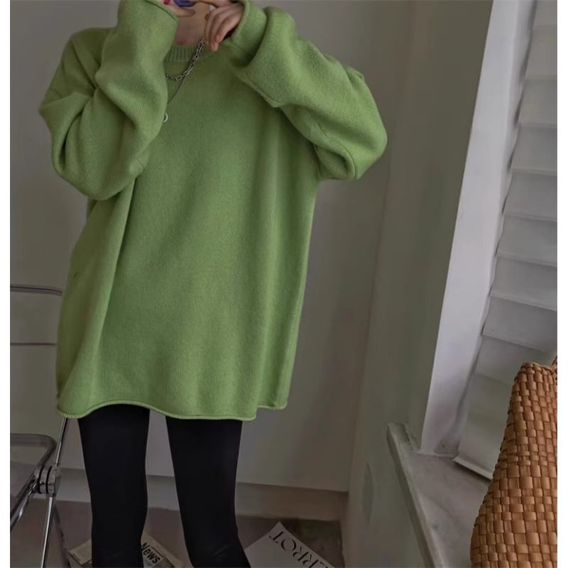 Вълнен пуловер, кръгла яка, плътен, свободно кроен, средна дължина