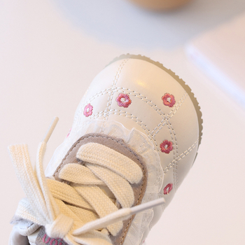 Pantofi sport pentru fete, cu partea superioară din piele microfibră, talpă din cauciuc, închidere Velcro, pentru 7–12 ani