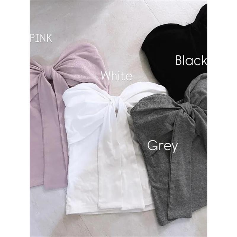 Top scurt pentru femei, talie înaltă, șnur, bretele neremovabile, lungime 40–50 cm, țesătură din bumbac, conținut 50–70% bumbac.