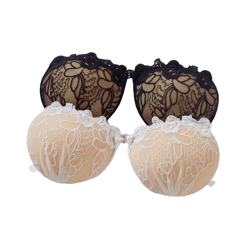 Ragasztó melltapasz tenyér alakú, vastagított csipkés hímzéssel, láthatatlan push-up hatású, esküvői fotózáshoz.