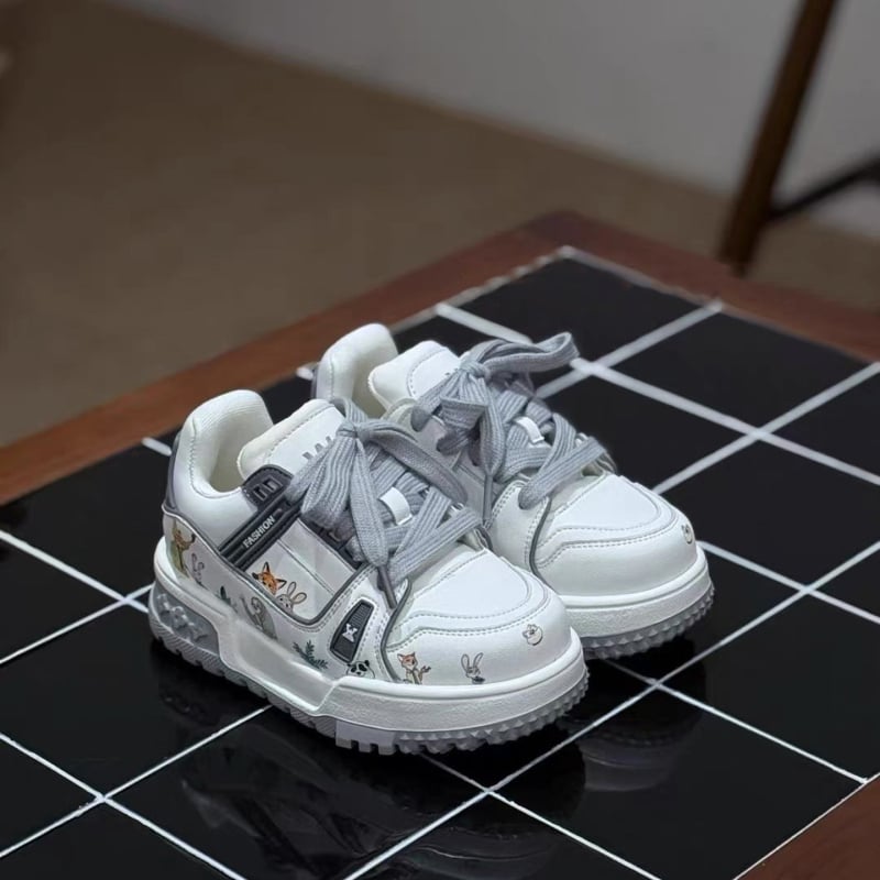 Pantofi sport pentru copii casual, partea superioară din piele artificială, imprimeu desene animate, închidere Velcro, pentru vârstele 4–12 ani, talpă din cauciuc sintetic