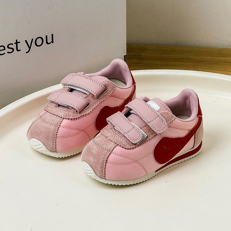 Unisex tenisice od mikrovlaknaste kože s debelim đonom, Velcro zatvarač, proljeće 2026