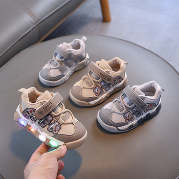 Dječje svijetleće tenisice od PU kože, prozračne, s Velcro zatvorenjem, niski gornji dio, gumena protuklizna potplata, s prugastim dizajnom