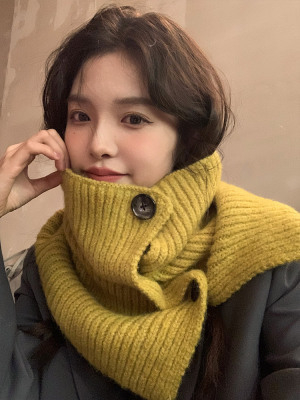 Плетен шал с висока яка, дебел и топъл, копчета за закопчаване, вълнена материя