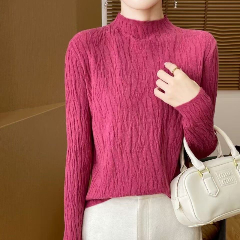 Pulover din viscoză pentru femei, guler rotund, mâneci lungi, toamna 2024, conținut 80–90% viscoză, stil de navetă zilnică