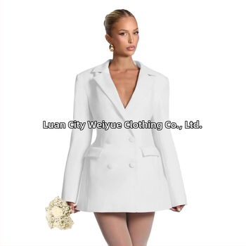 Női karcsú szabású blézer V-nyakkal, egygombos zárás, poliészter, hosszú ujjú