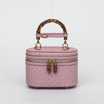 Struccbőr kozmetikai táska bambusz részlettel – ovális alak, mikroszálas bélés, női street-stílusú crossbody táska