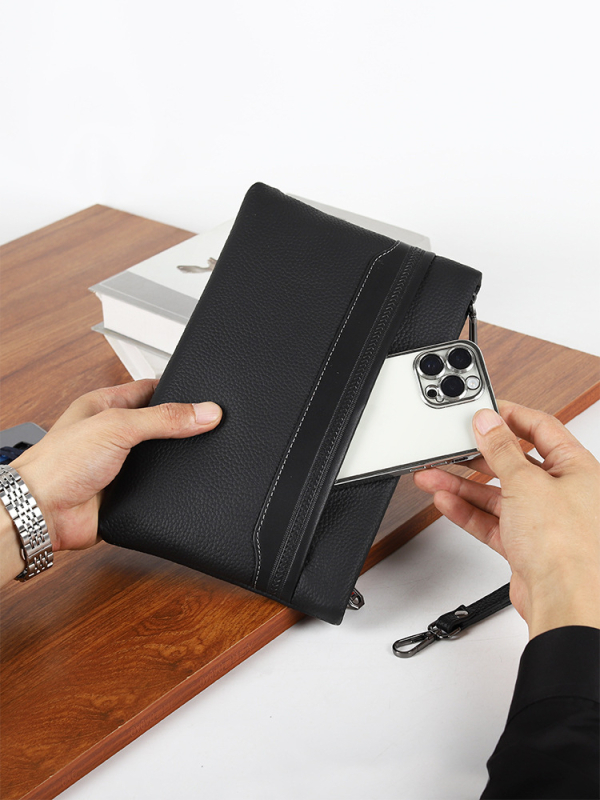 Muški kožni envelope clutch RuiBLI | Prava koža; Jednobojni uzorak; Podstava: poliester; Smanjenje opterećenja
