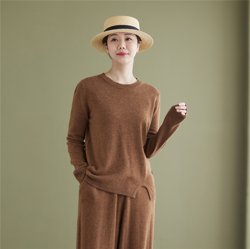 Pleten pulover od vune s okruglim izrezom, dugi rukavi, ultra-tanki, pahuljasta mekana tekstura – elegantan gradski stil