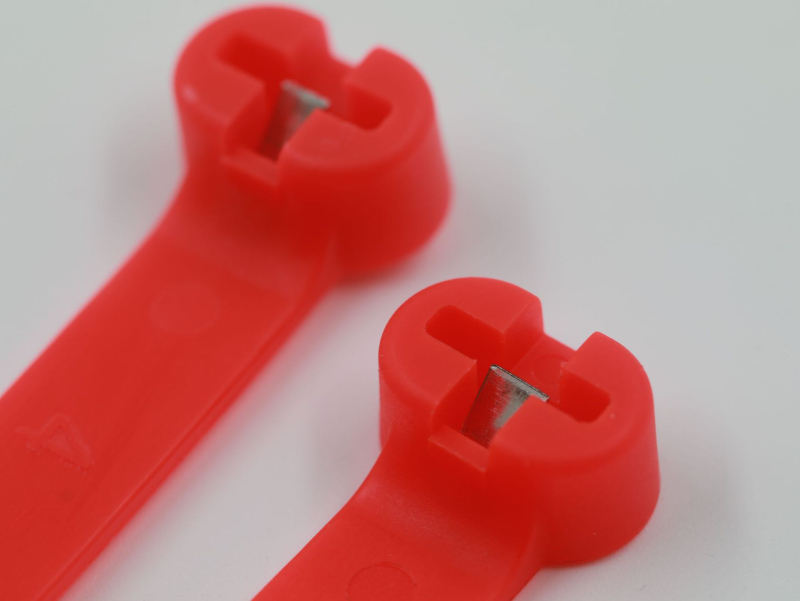 Συσκευή πρόσφυσης ελαστικών από νάιλον για οχήματα με τρία ή τέσσερα τροχούς (αυτοκίνητα, τραμ); Μάρκα: Άλλο