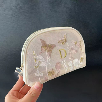 Geantă de machiaj din plasă, broderie cu fluture, căptușeală din nailon, închidere cu fermoar, primăvara 2025
