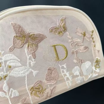 Geantă de machiaj din plasă, broderie cu fluture, căptușeală din nailon, închidere cu fermoar, primăvara 2025