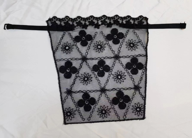 Top din dantelă fără bretele, decolteu în V, stil lejer; exterior: poliester filament, căptușeală: bumbac, lățime 25, vară 2023