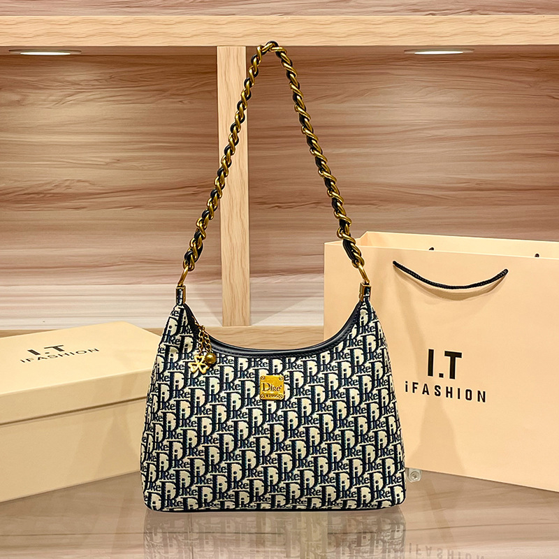 Šivana platnena ženska crossbody torba, 2025 ljeto, podstava od najlona, zatvaranje zatvaračem, skriveni džep