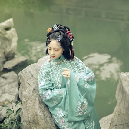 Hanfu dodatak: naramenica s perlama i resama, ručno tkan, šal za fotografiranje, poliester, podstava poliester