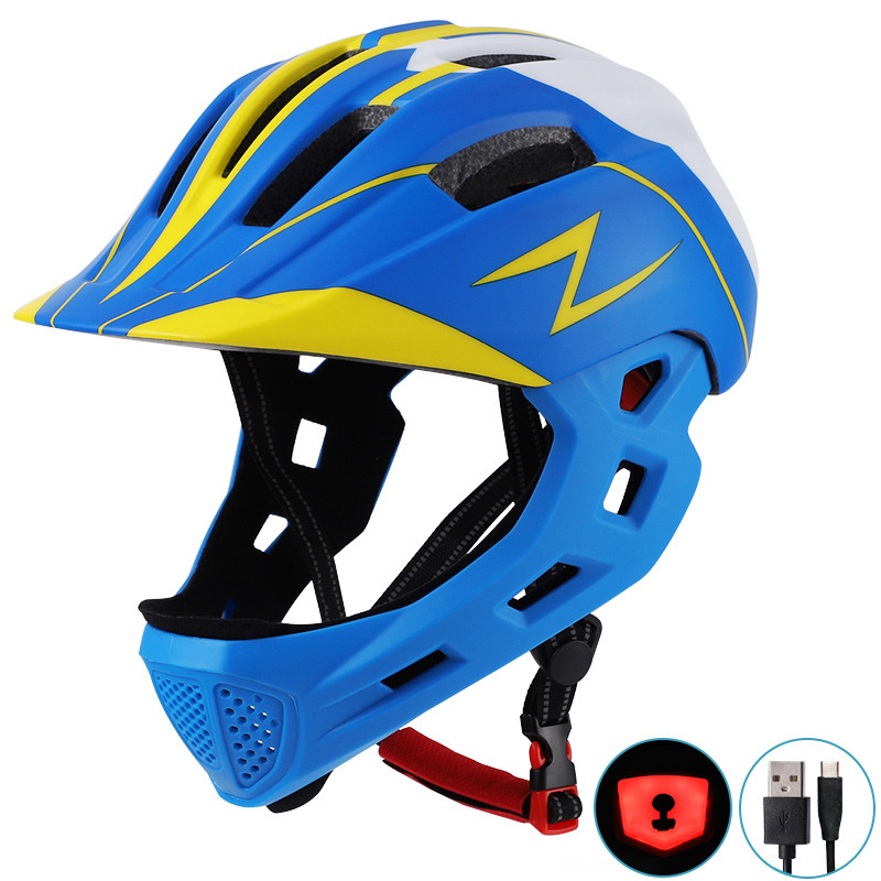 Gyerekeknek készült teljes arcú sisak EPS+PC anyagból, uniszex, LED világítással, logó nyomtatására alkalmas