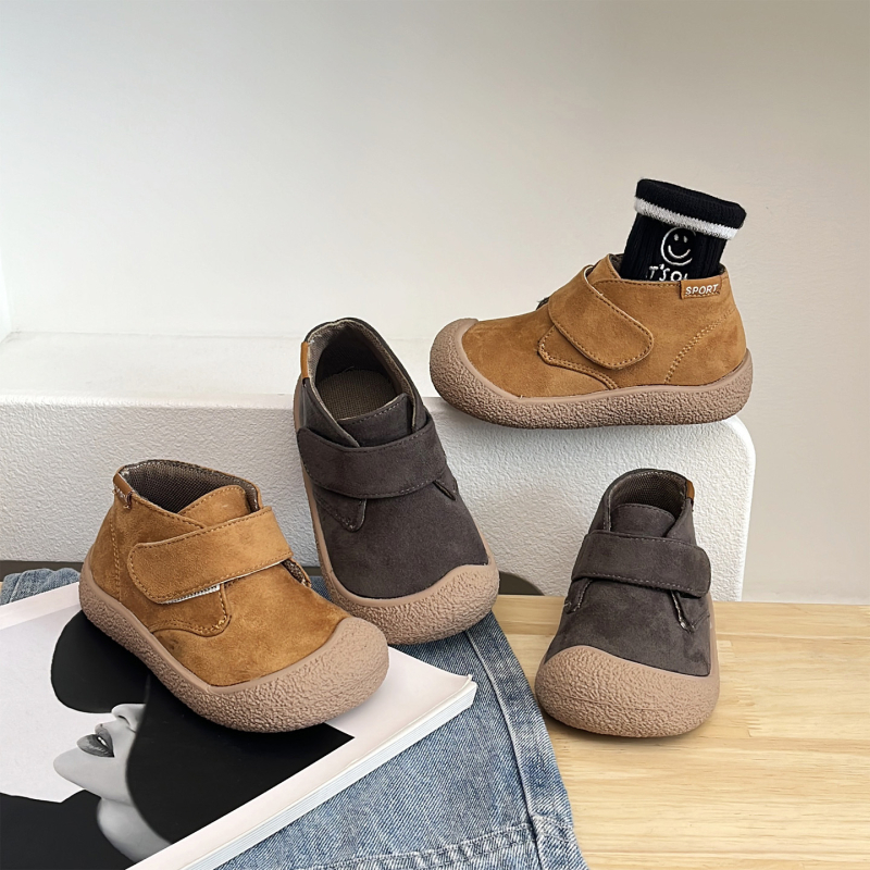 Dječje tenisice s Velcro kopčanjem, unisex, niski profil, nubuk gornji dio, protuklizna gumena podloga — 1–6 godina