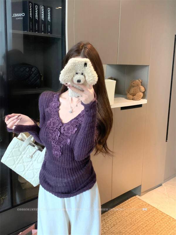 Pulover tricotat din lână de miel, poliester și polipropilen, croială slim-fit, guler polo