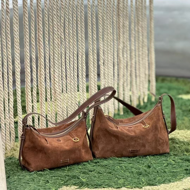 HOBO torba od prave kože s jelene kožom, platnena podstava, vodoravni kvadratni oblik, zatvaranje zatvaračem, trodimenzionalna vanjska torba