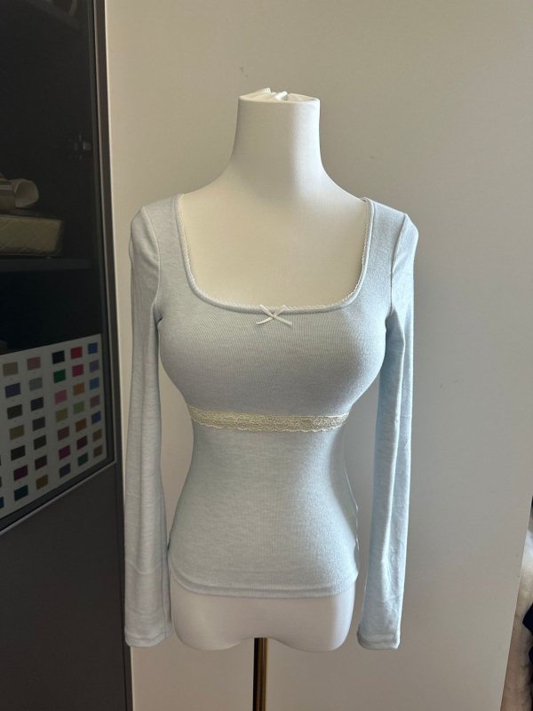 Uski top s čipkom, dugi rukavi, četvrtasti izrez, s izvadivim umetkom za poprsje – Spandex