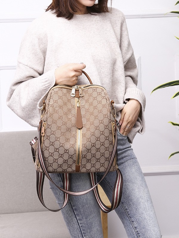 Rucsac de oraș în stil street cu capacitate mare, material Oxford, protecție anti-furt, închidere cu fermoar, buzunar intern cu fermoar