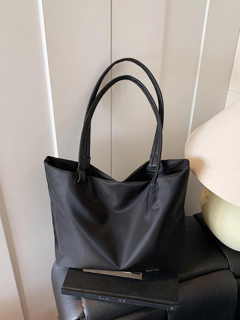 Torba tote od oksfordskog platna za rekreacijska putovanja, sa zatvaračem na zip i poliester podstavom