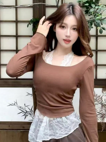 Top s čipkom i patchworkom, lažni dvodijelni set, dugi rukavi, T-shirt od pamuka-elastana, uski kroj