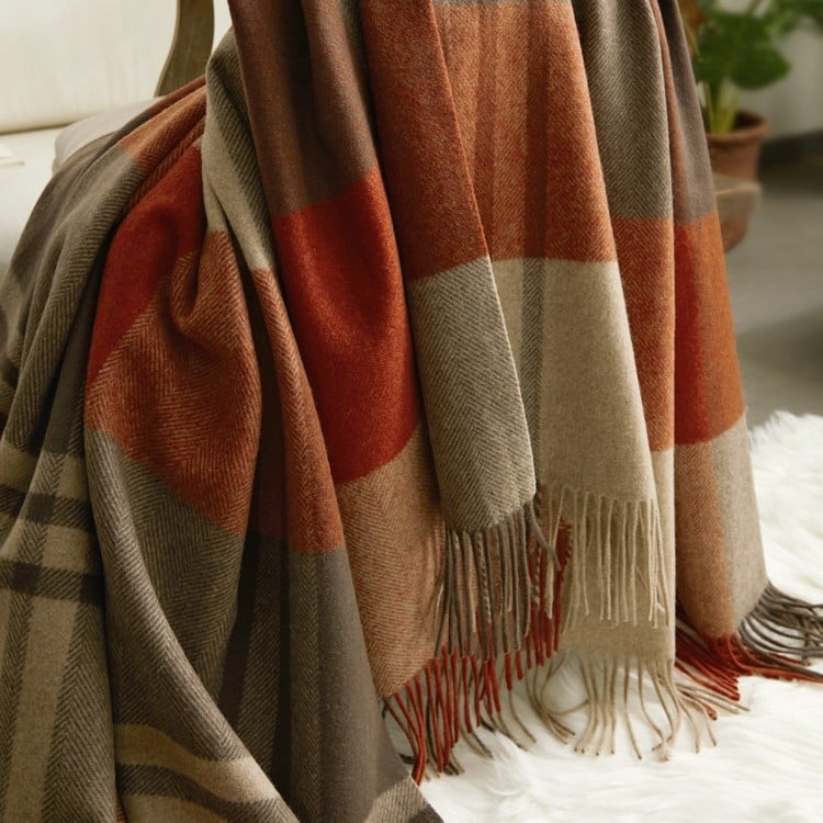 Neck ballet pătură de lână cu carouri geometrice, 100% lână, 800-999 g, pentru toate anotimpurile