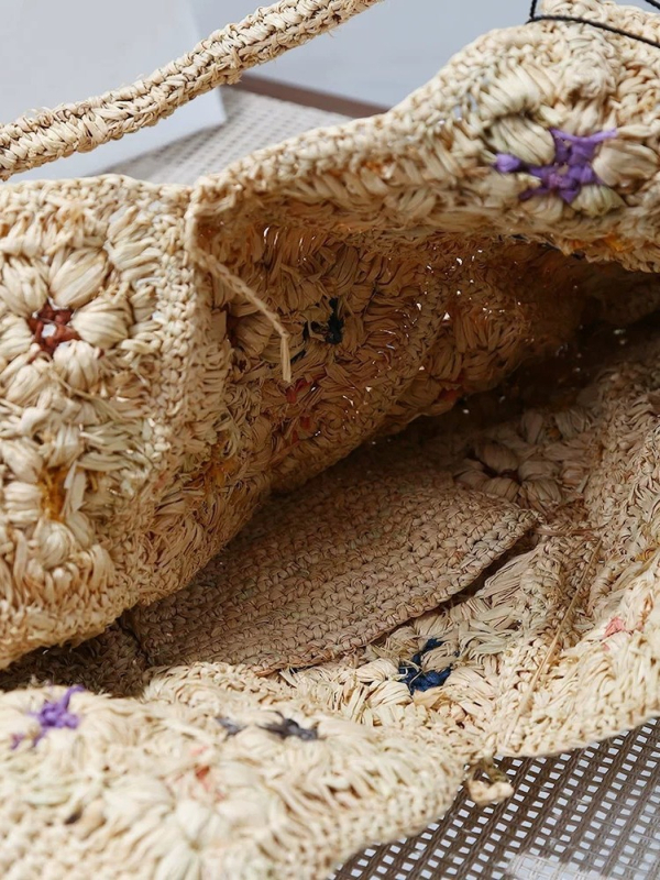 Geantă tote din rafia, împletită, formă de inimă, deschidere sus, buzunar interior pentru ID (rafia; împletită; formă de inimă; deschidere sus; buzunar interior pentru ID)